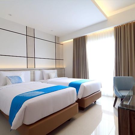 Java Lotus Hotel Jembel Eksteriør bilde