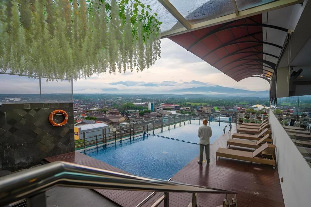Java Lotus Hotel Jembel Eksteriør bilde