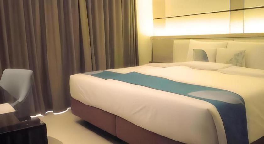 Java Lotus Hotel Jembel Eksteriør bilde