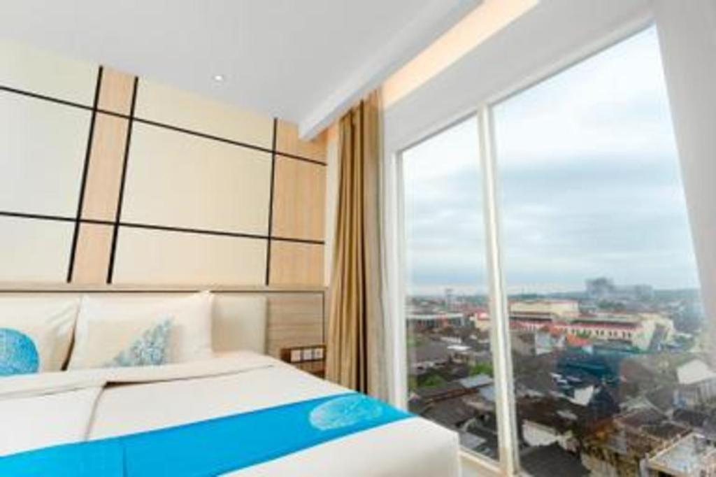 Java Lotus Hotel Jembel Eksteriør bilde